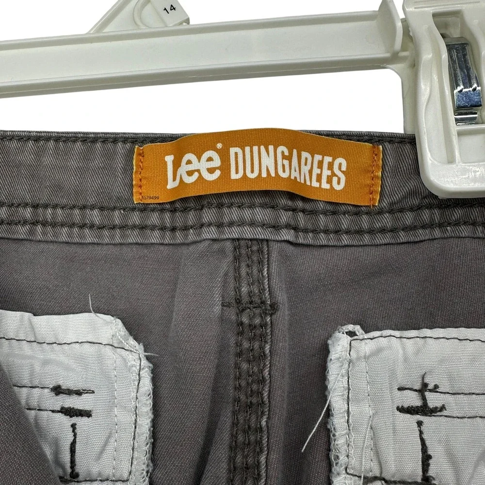 Lee Dungarees Mens Gray Cotton Cargo Shorts Size 38 Utility Casual 2183317